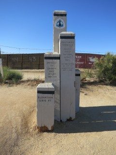 PCT Southern Terminus Monument