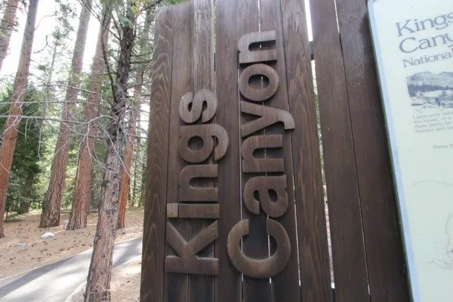 Kings Canyon Sign