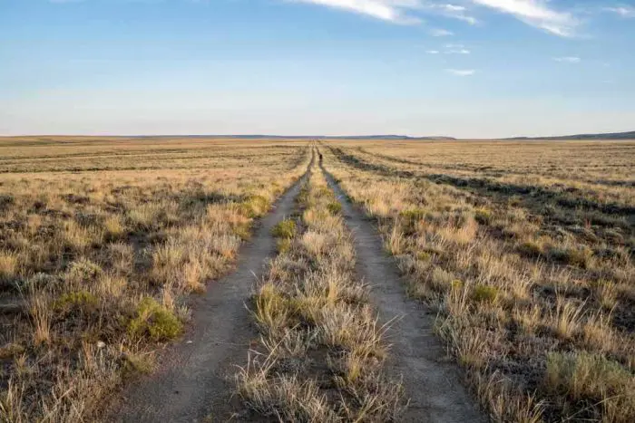 CDT-Wyoming-Basin-Road