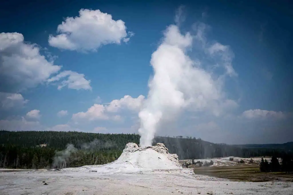 CDT Wyoming Yellowstone Castle Geyser