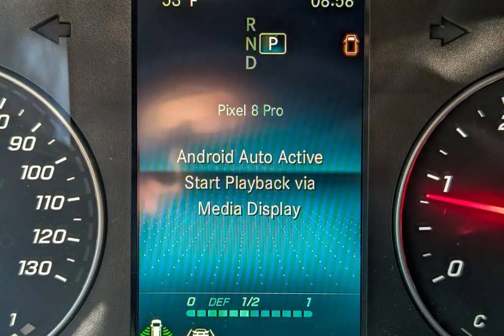The Android Auto readout in the middle of a 2023 Sprinter dash.